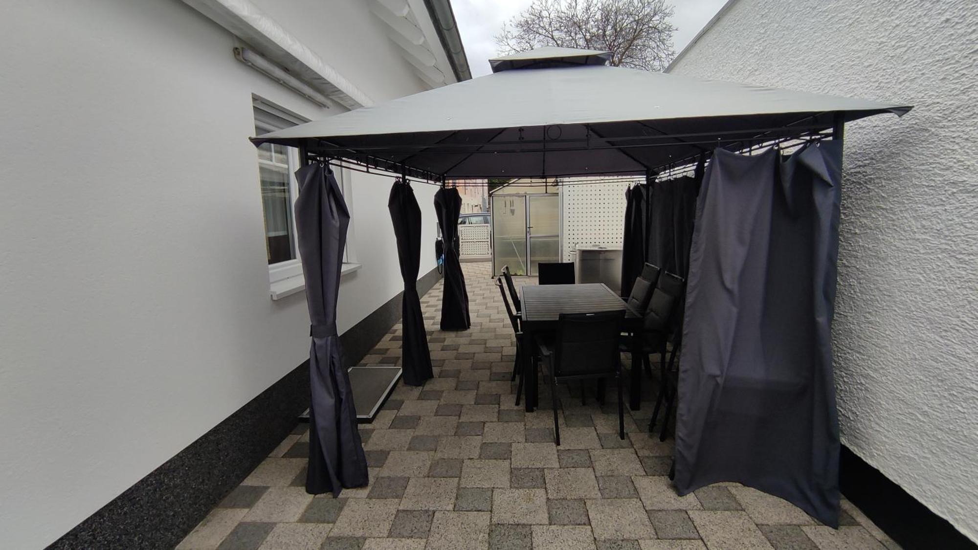 Krause Apartment *